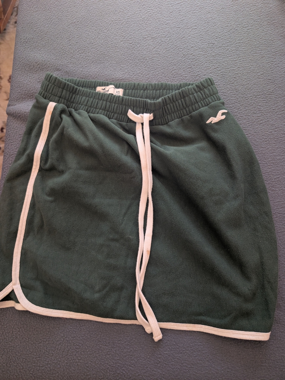 Hollister Forest Green Drawstring Mini Skirt with Cream Trim